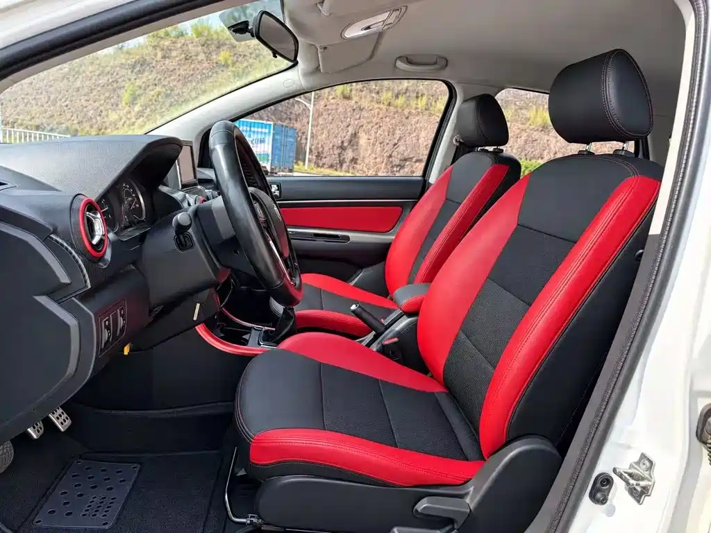 BAIC Senova X25 — миниатюра 4