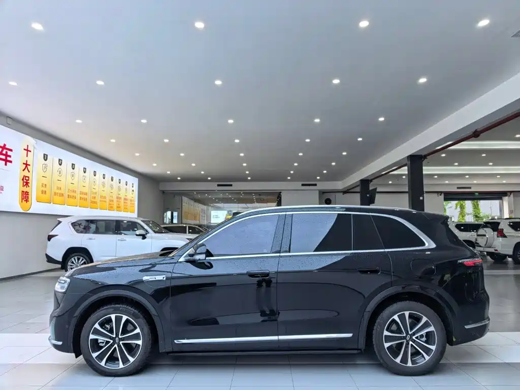 AITO AITO M7 — миниатюра 2