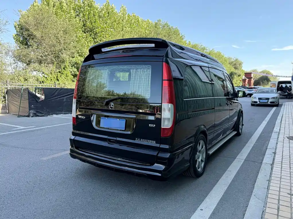 Mercedes-Benz Vito — миниатюра 16