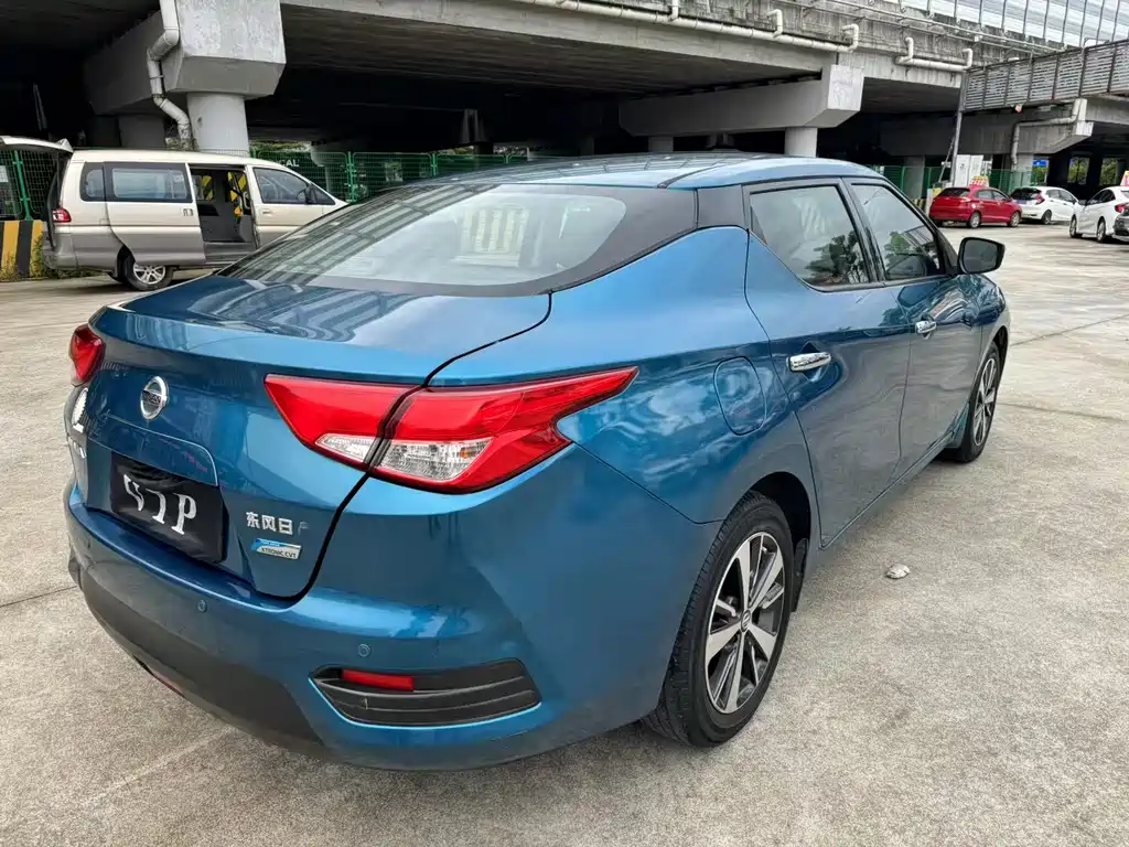 Nissan Bluebird 1.6L CVT Cool Edition China VI, фото 9