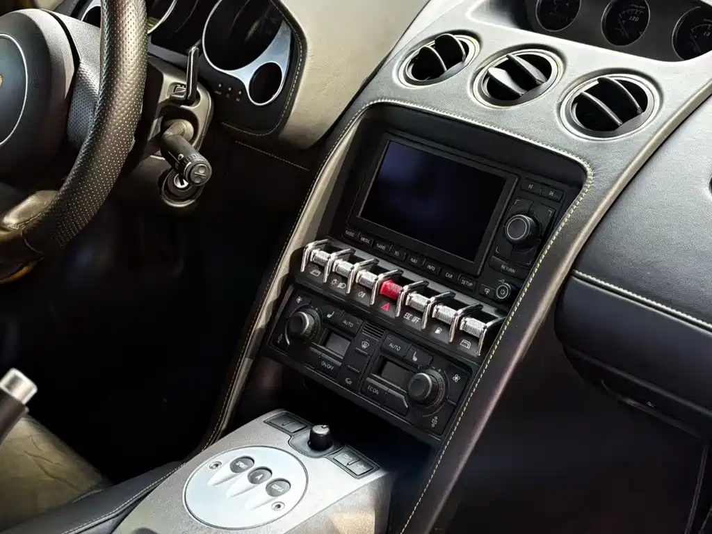 Lamborghini Gallardo 2012 LP 560-4 Gold Edition