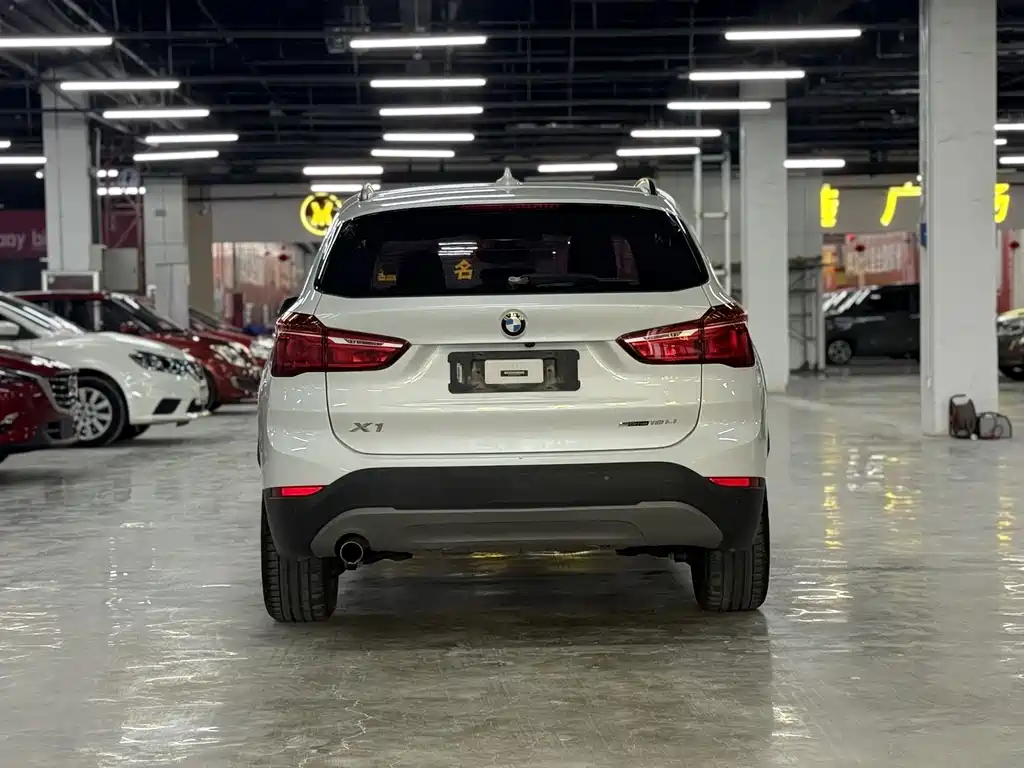 BMW X1 — миниатюра 5
