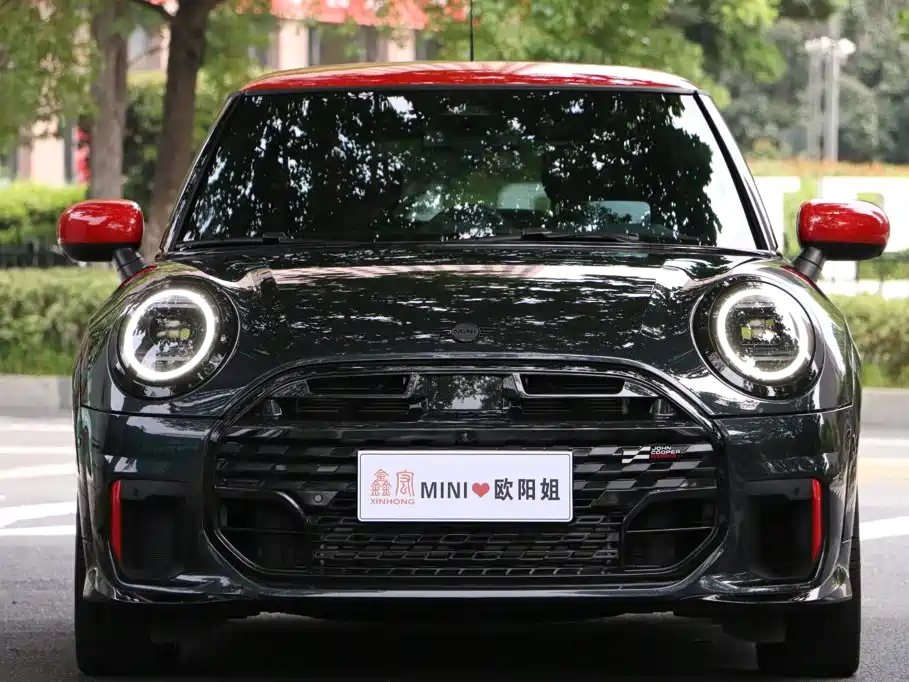 Mini JCW 2025 JOHN COOPER WORKS