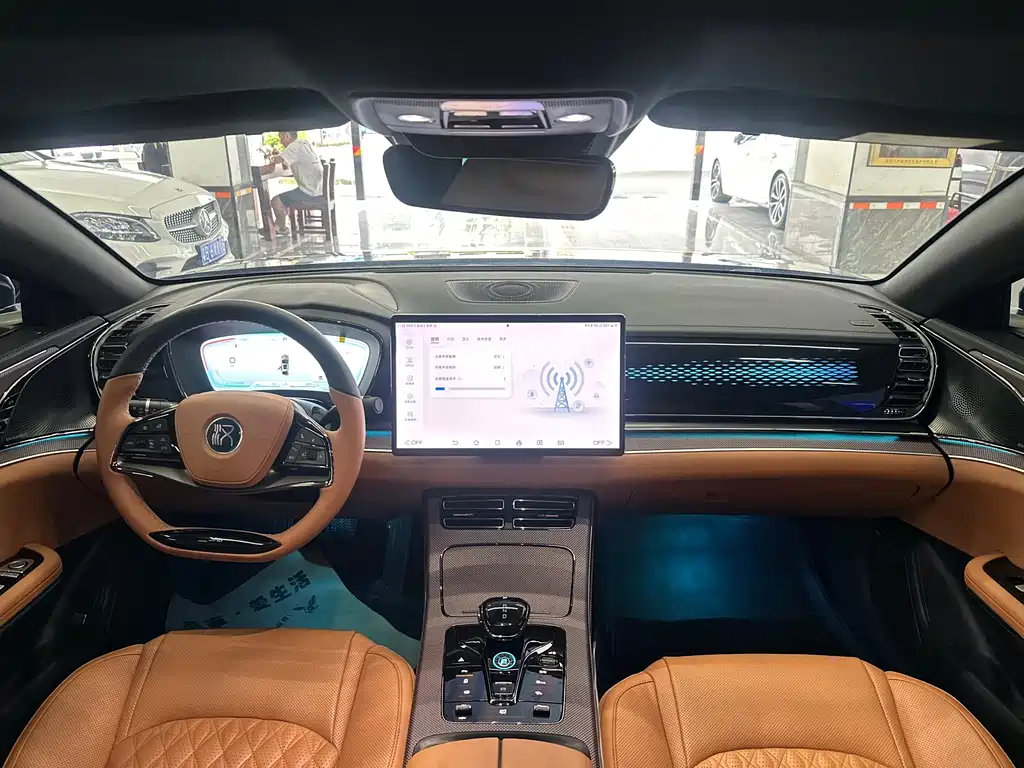BYD Han — миниатюра 14