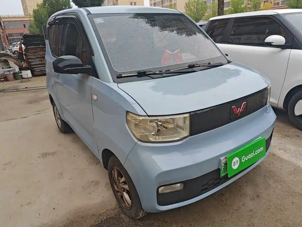 Wuling MINIEV — миниатюра 4