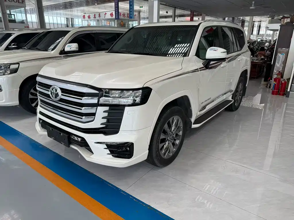 Toyota Land Cruiser — миниатюра 2