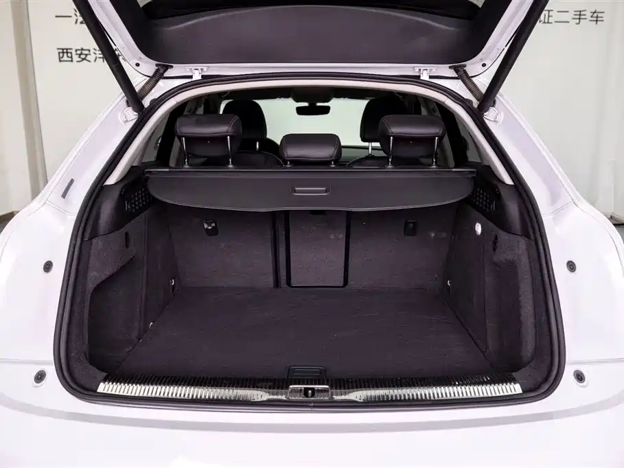 Audi Q3 2017 30 TFSI Fashion