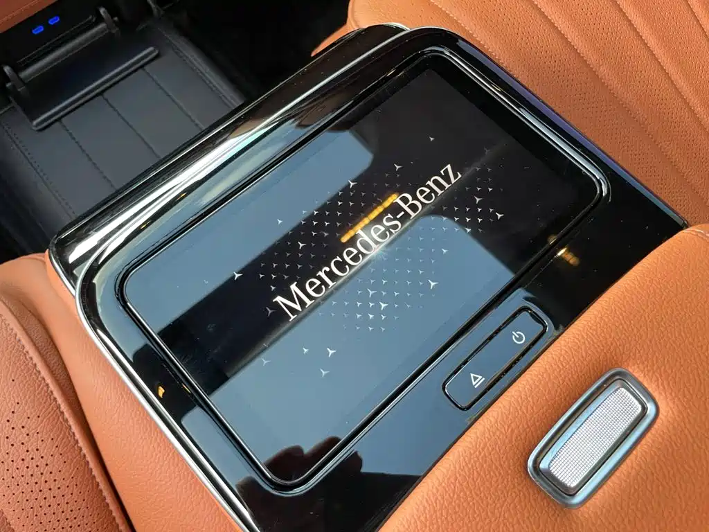 Mercedes-Benz S-Class — миниатюра 14