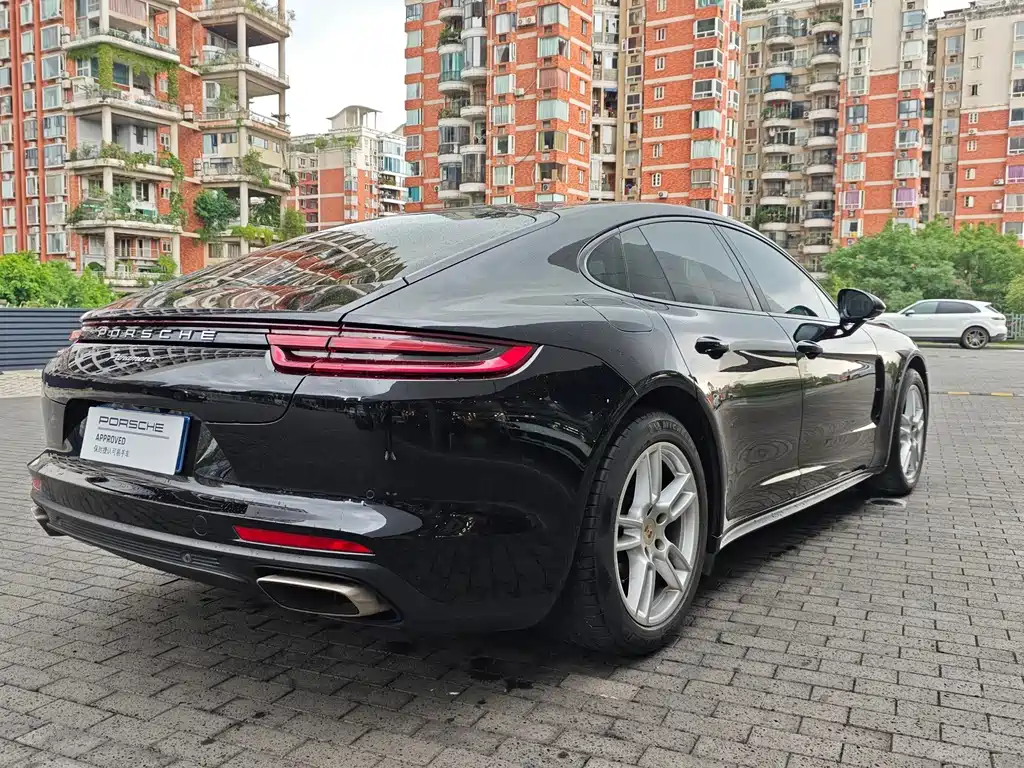 Porsche Panamera — миниатюра 11