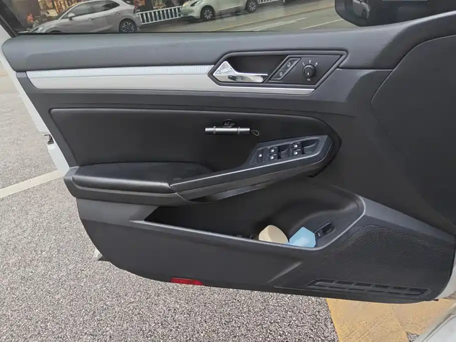 Volkswagen Lamando — миниатюра 7