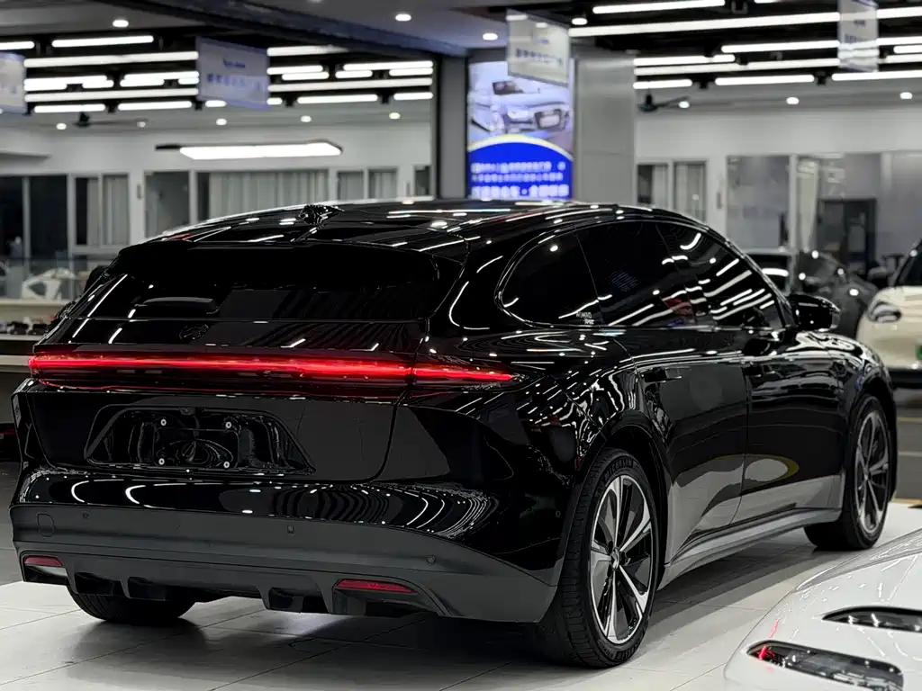 NIO ET5T 2024 75kWh Touring