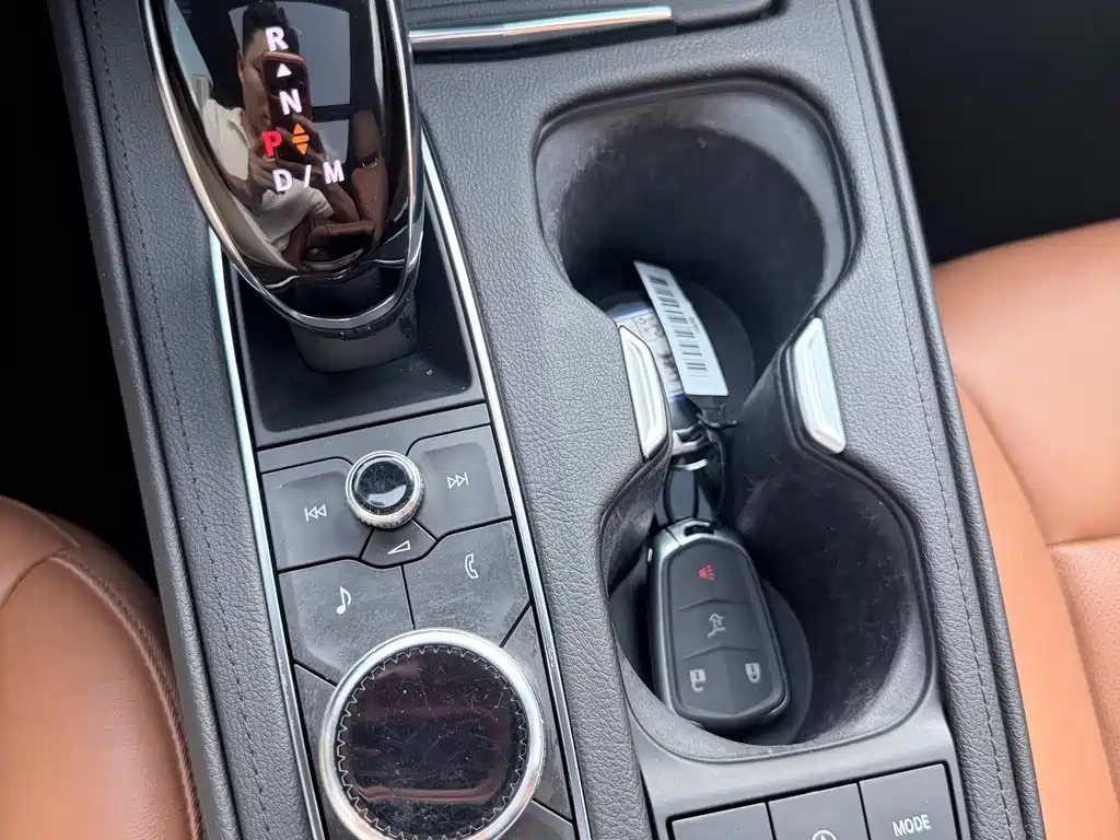 Cadillac XT4 — миниатюра 20