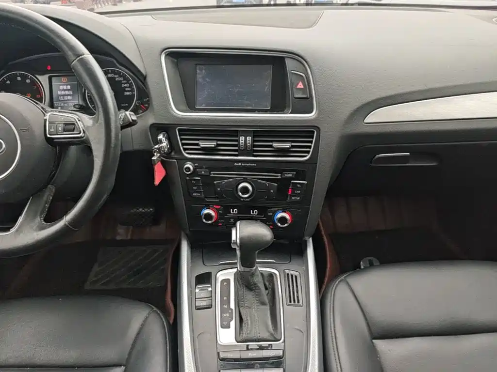 Audi Q5 — миниатюра 13