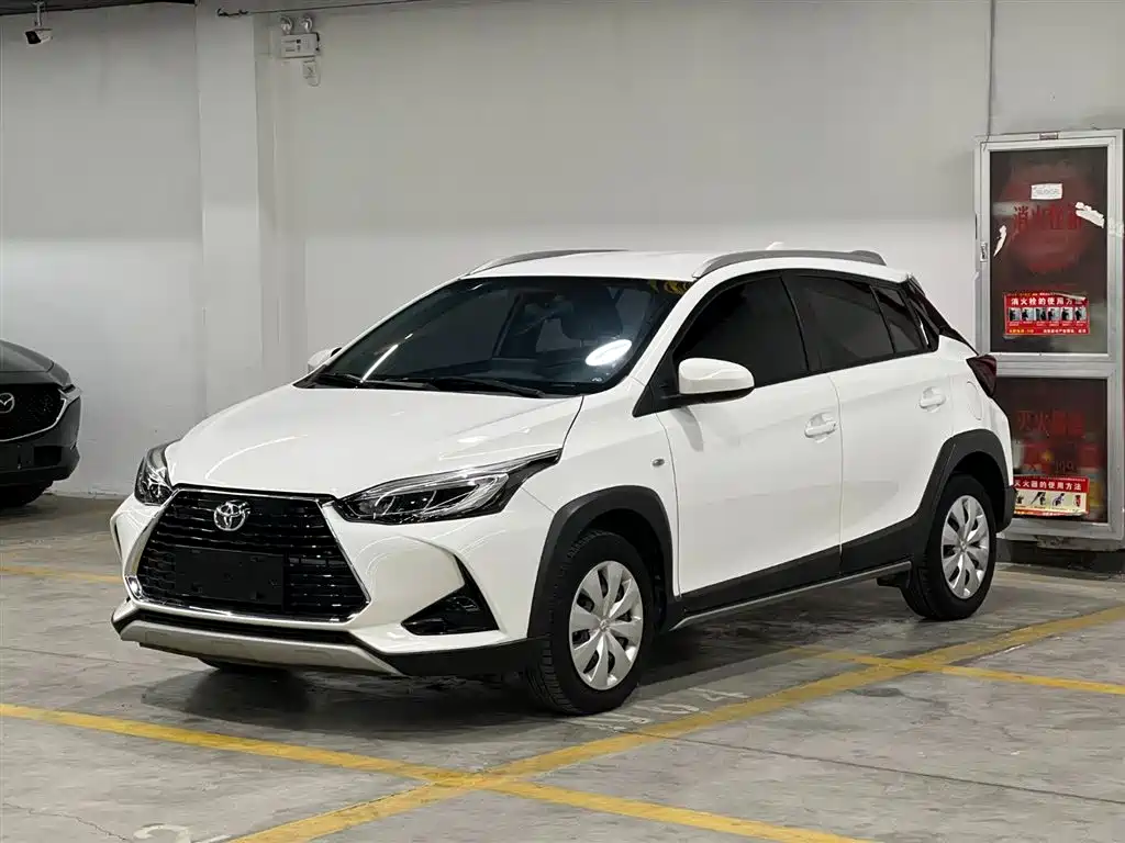 TOYOTA YARIS L ZHIXUAN