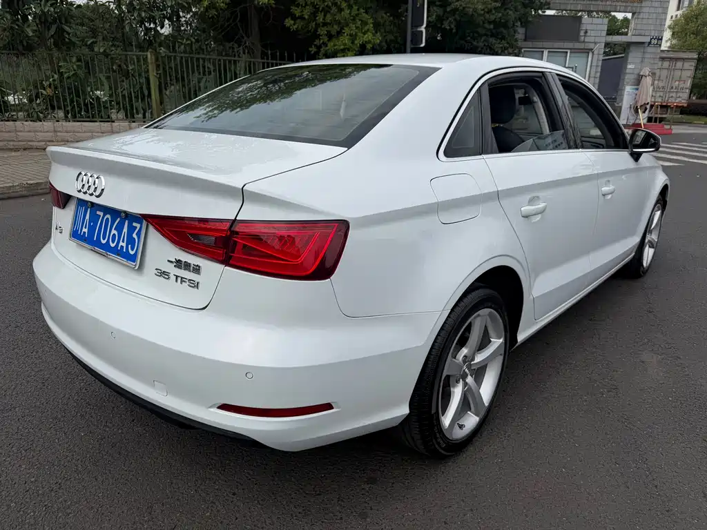 Audi A3 2015 Limousine 35 TFSI