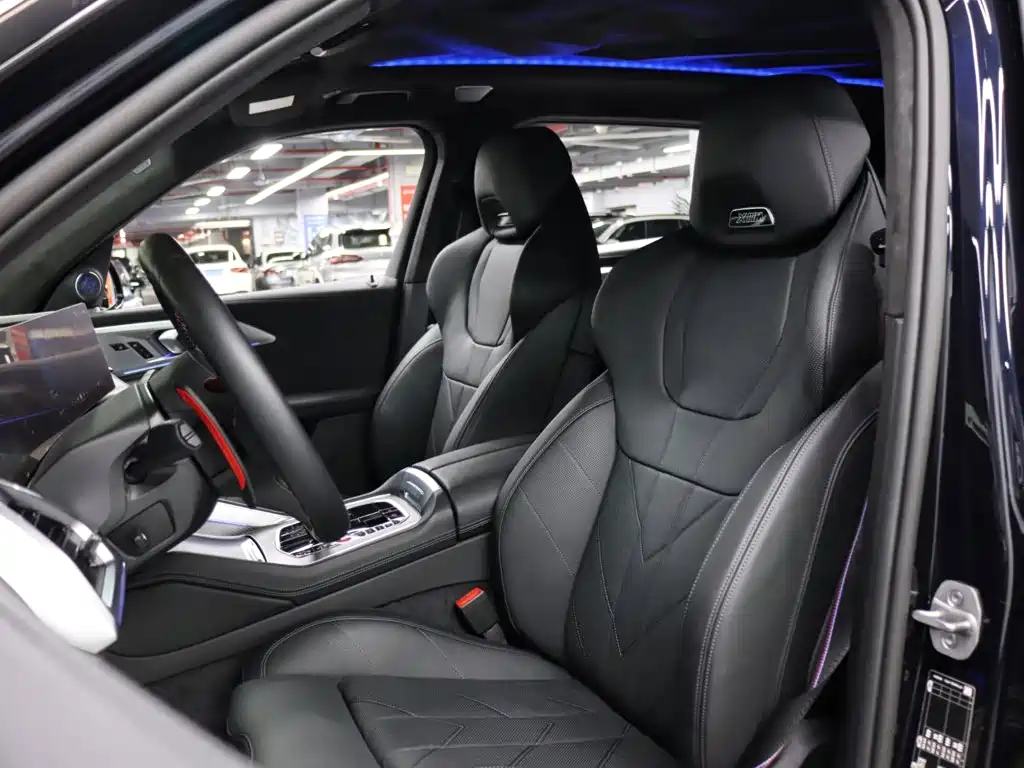BMW XM — миниатюра 5