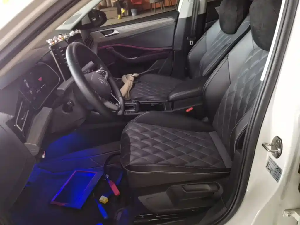 Volkswagen Sagitar — миниатюра 15