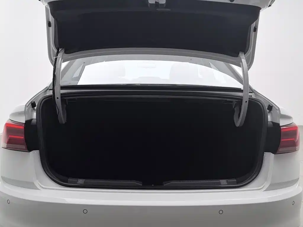 Volkswagen Bora — миниатюра 16