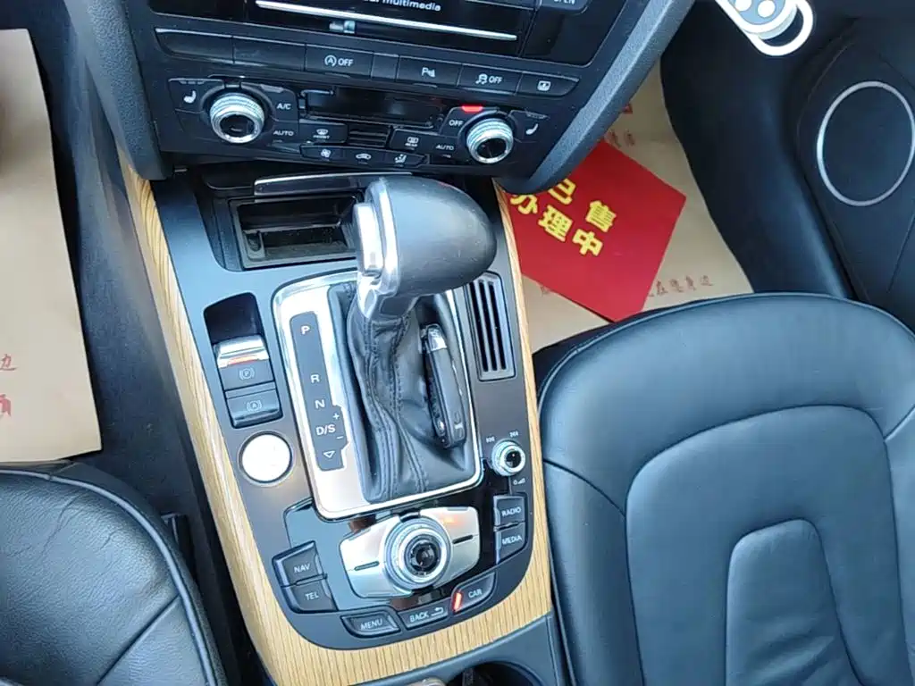 Audi A4L — миниатюра 14