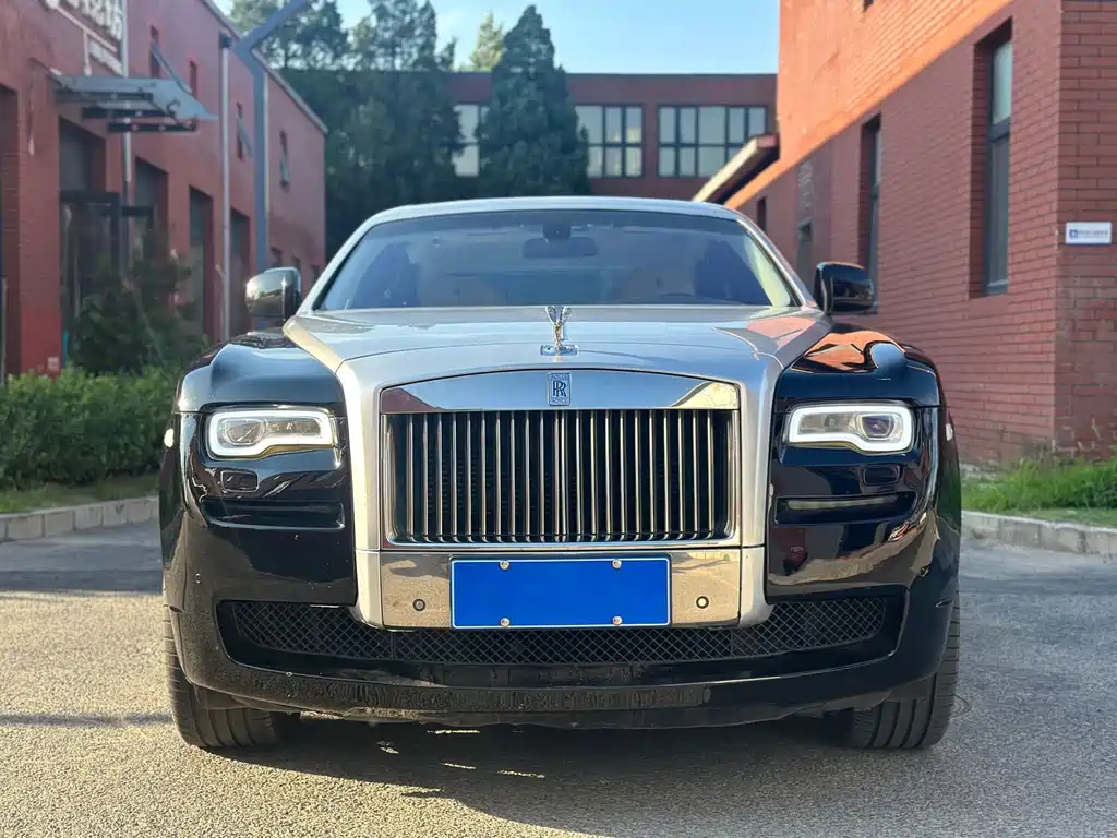 Rolls-Royce Ghost 2010 6.6T Standard