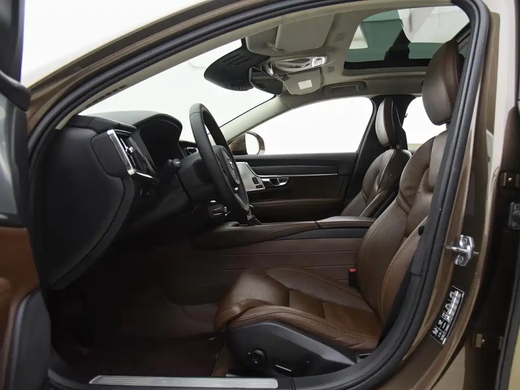 Volvo V90 — миниатюра 10