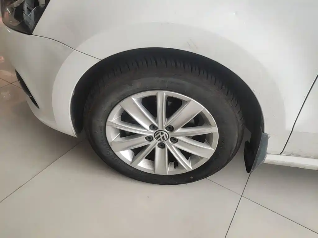 Volkswagen Polo — миниатюра 23