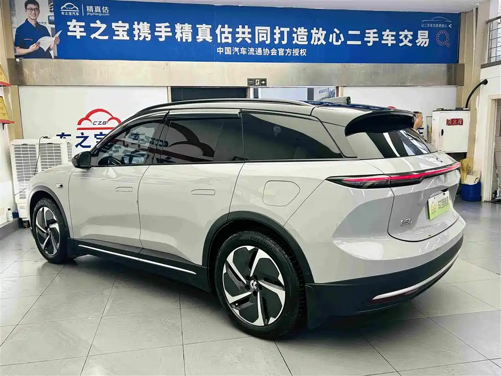 NIO ES6 — миниатюра 8