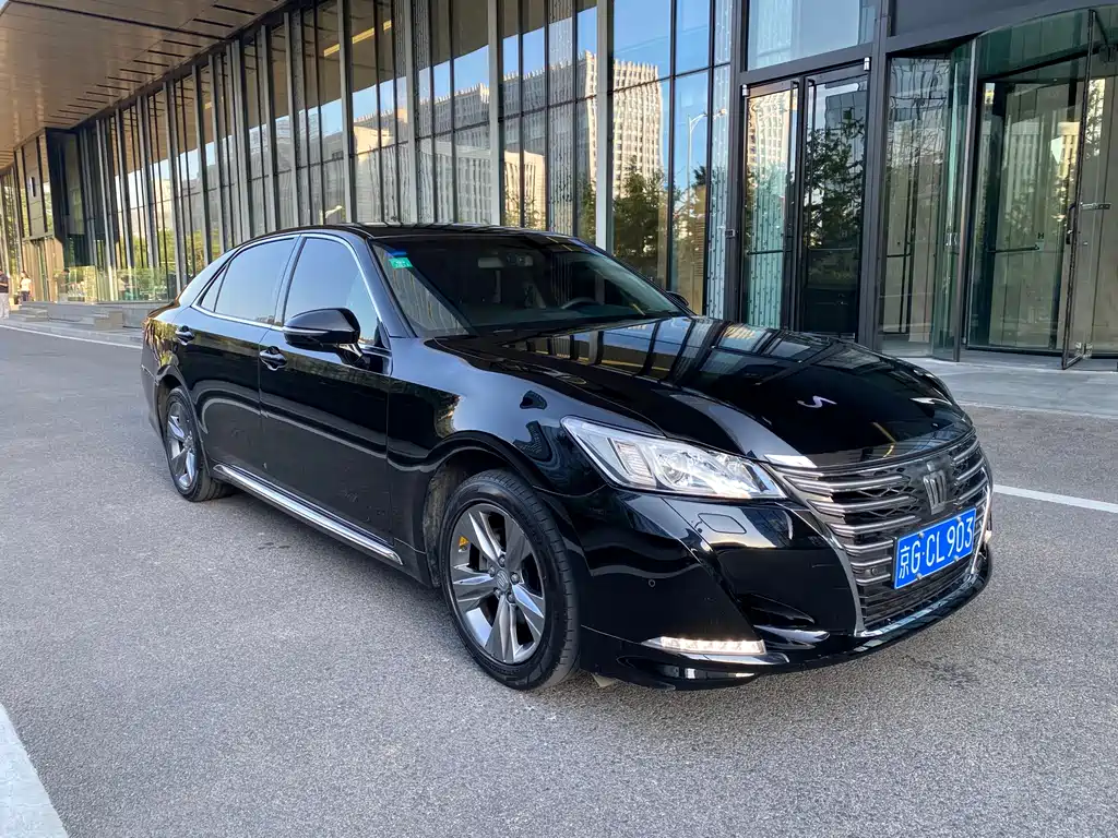 Toyota Crown 2015 2.5L Standard