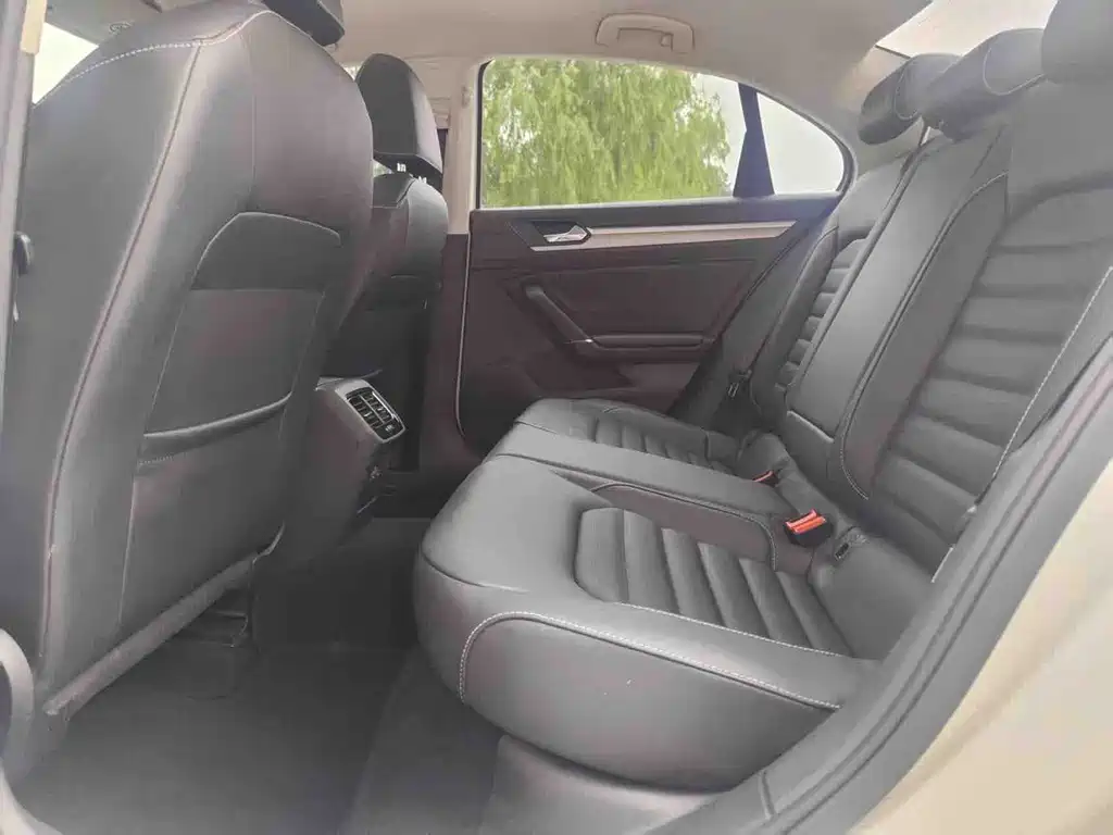 Volkswagen Lamando — миниатюра 5