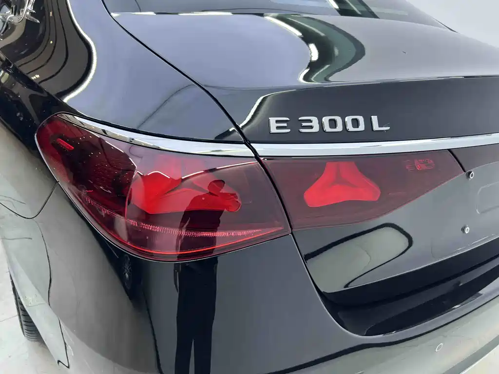 Mercedes-Benz E-Class E 2024 E 300 L Fashion Sport