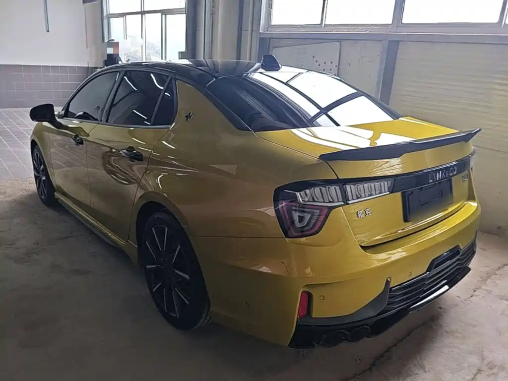 Lynk & Co 03 — миниатюра 5