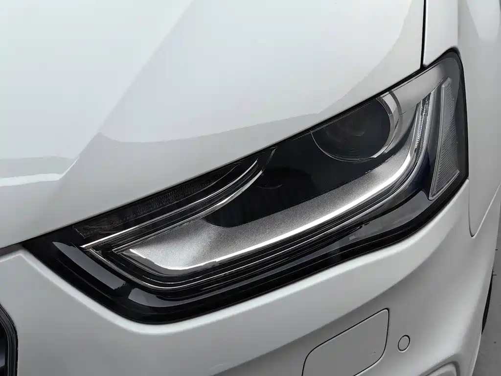 Audi A4L — миниатюра 7
