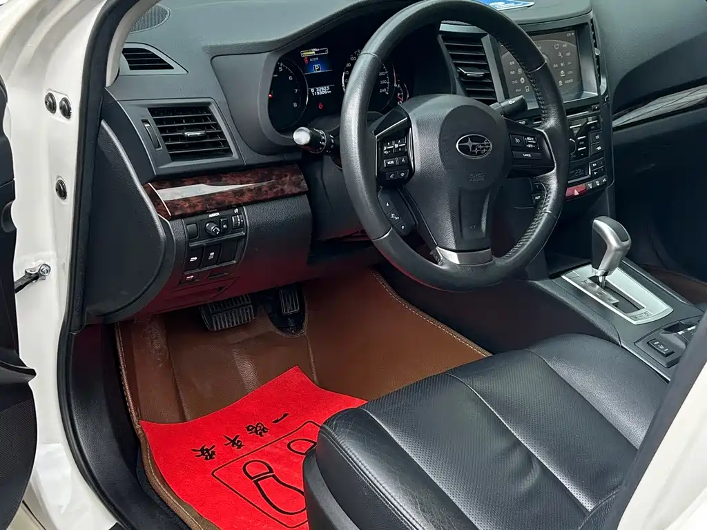Subaru Legacy — миниатюра 4