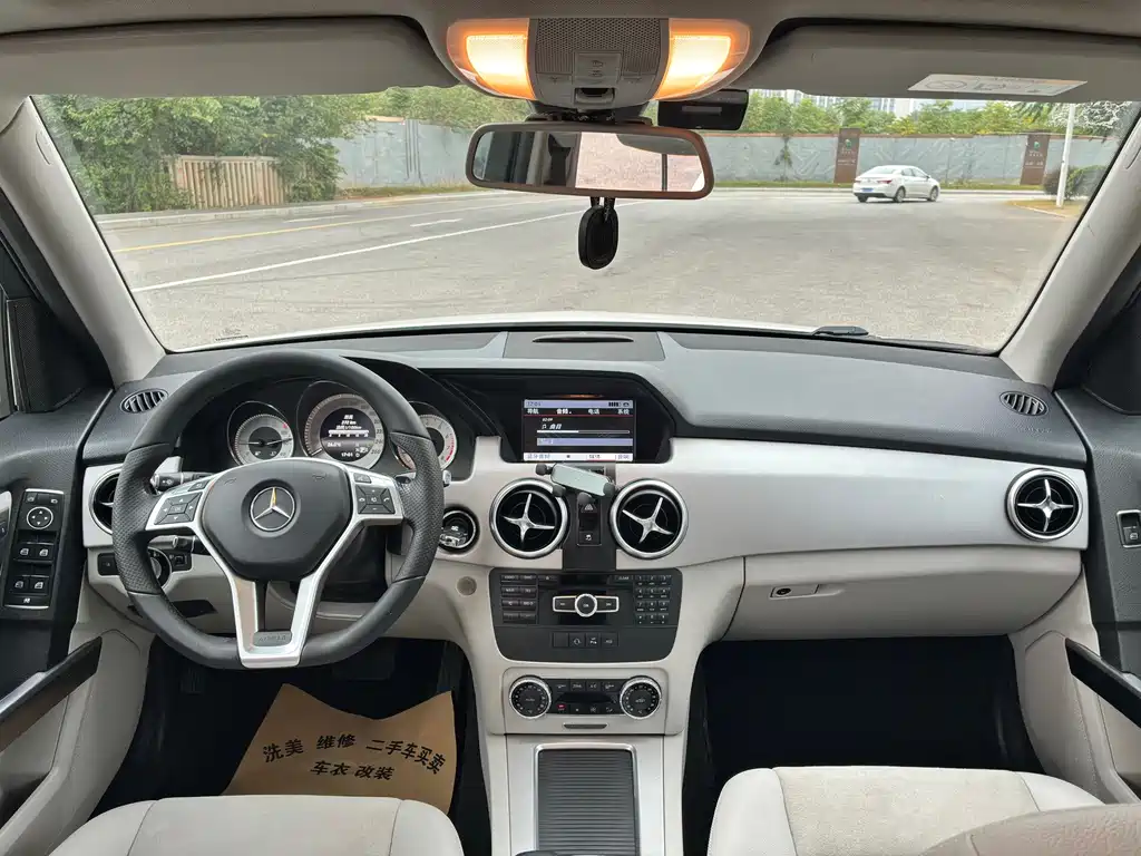 Mercedes-Benz GLK-Class — миниатюра 10