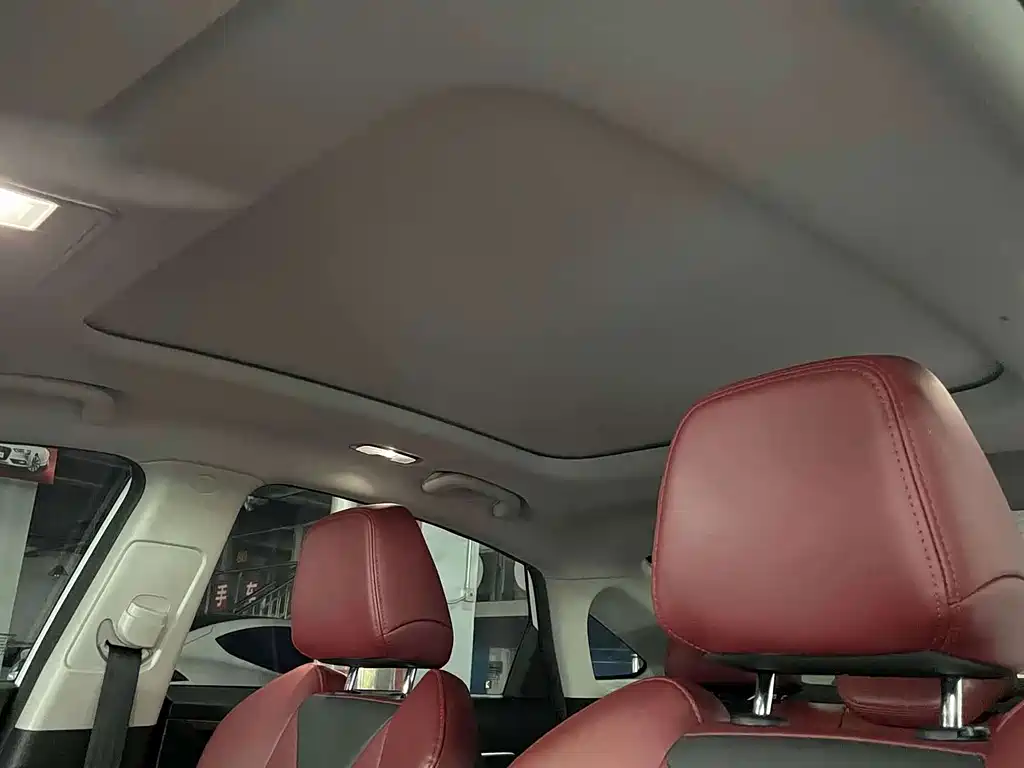 Changan Eado — миниатюра 10