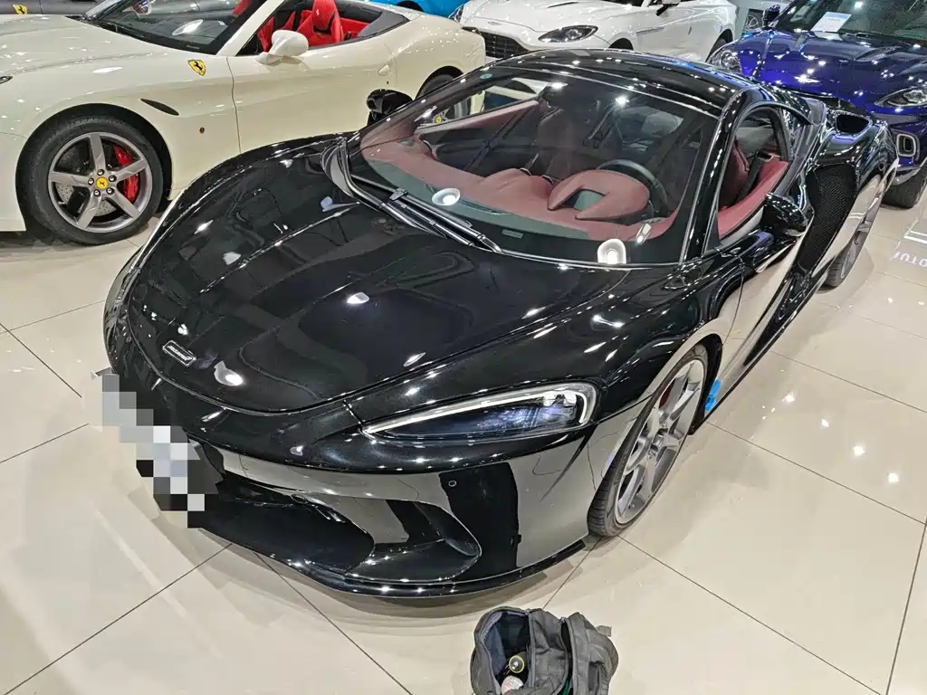 McLaren GT 2022