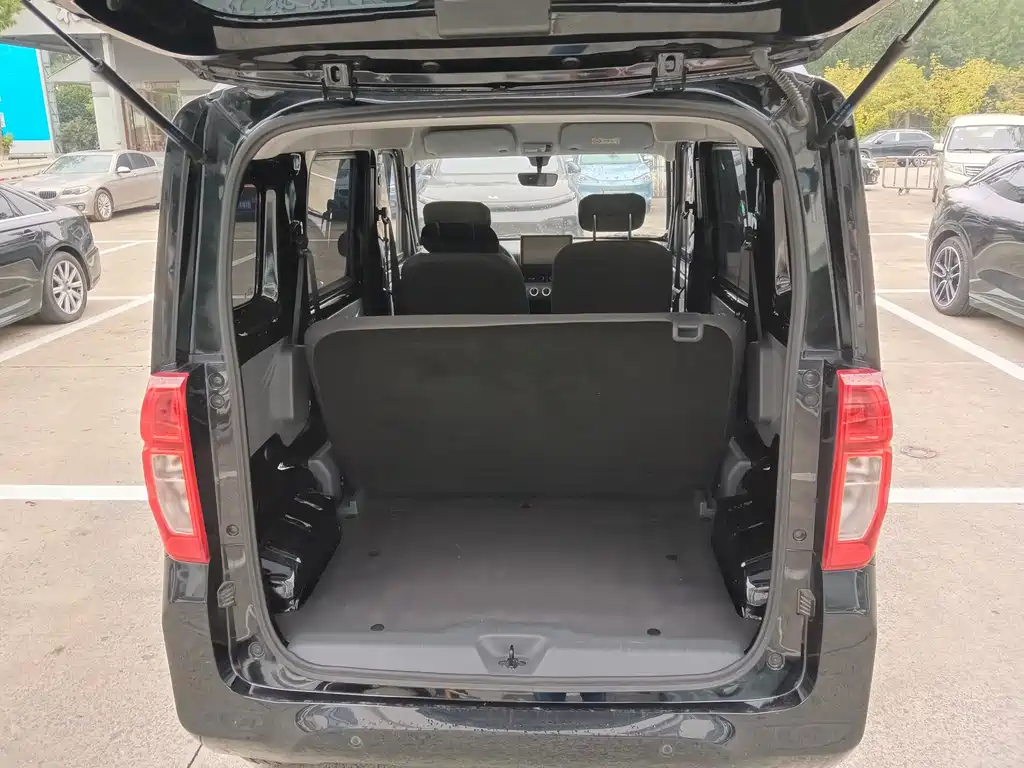 Wuling Zhiguang EV — миниатюра 13