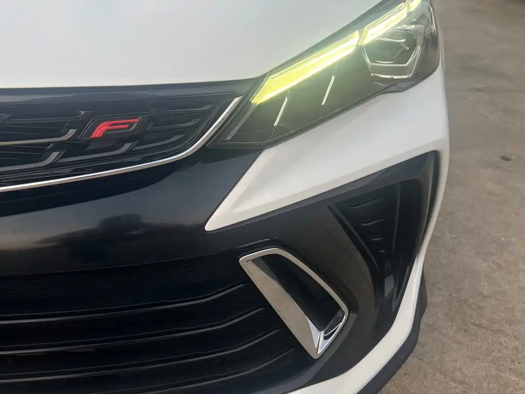 Geely Binrui — миниатюра 4