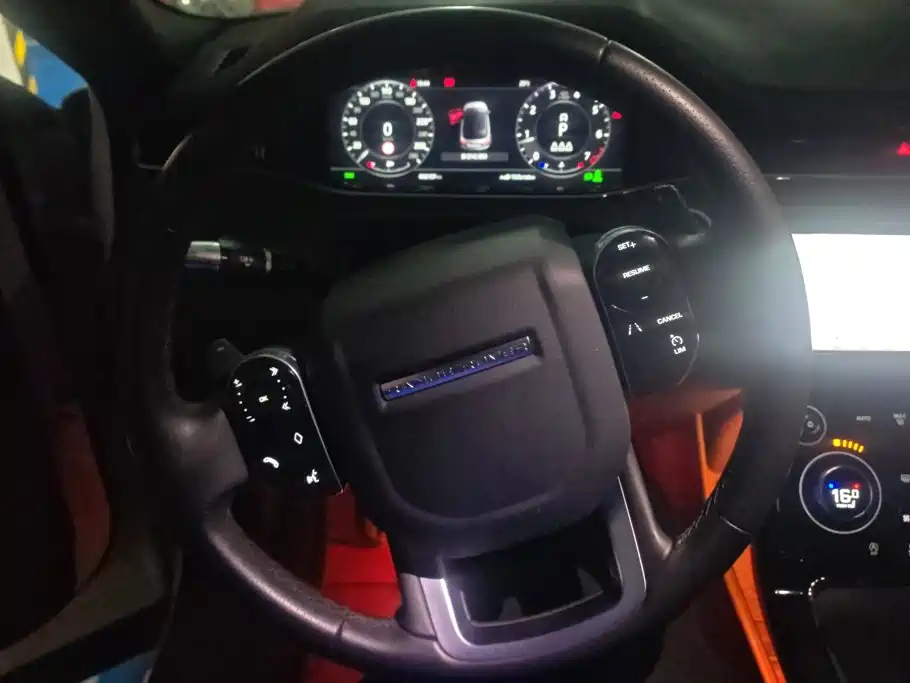 Land Rover Evoque — миниатюра 15