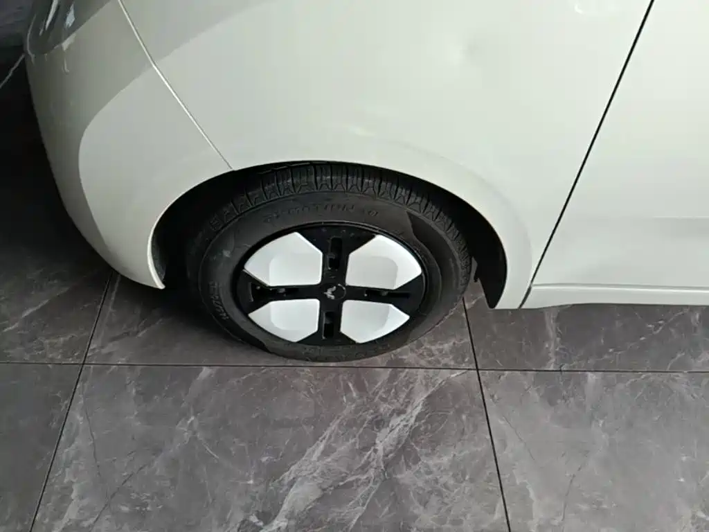 Wuling MINIEV — миниатюра 23