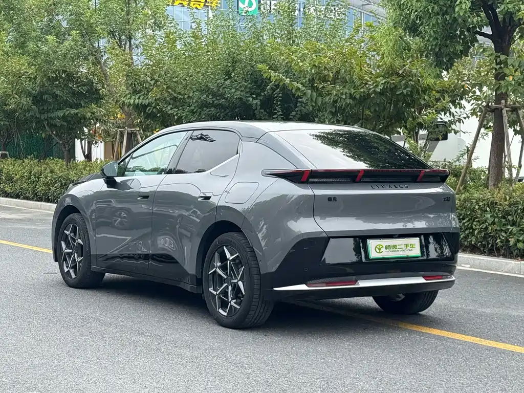 Lynk & Co Z20 — миниатюра 20