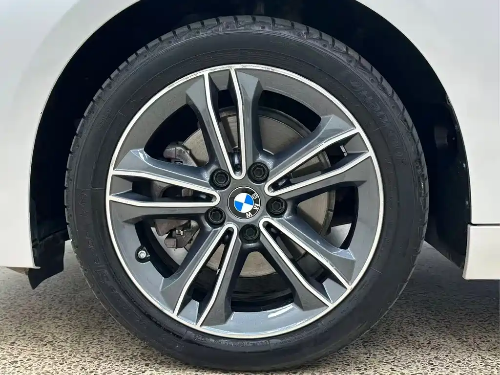 BMW 1 Series — миниатюра 26