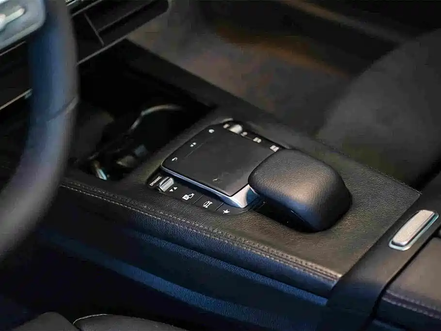 Mercedes-Benz A-Class — миниатюра 6