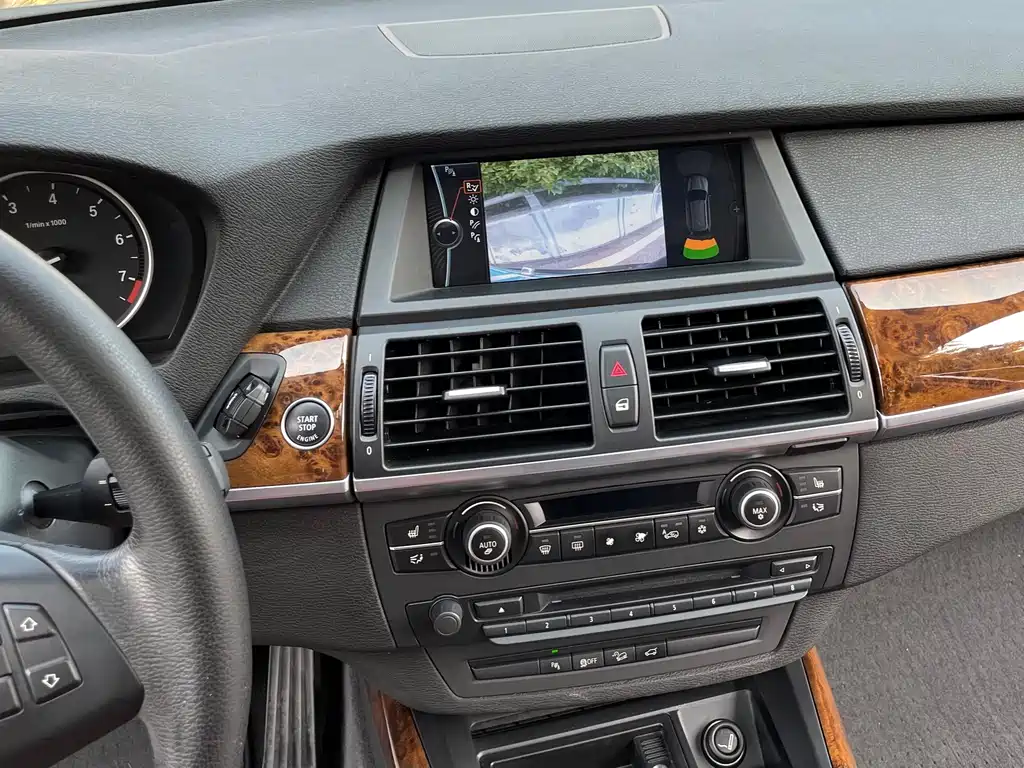 BMW X5 (Import) — миниатюра 13