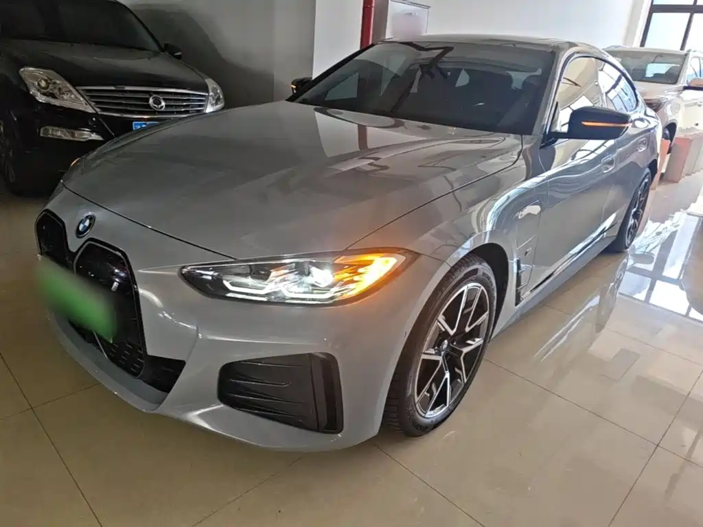 BMW i4 — миниатюра 2