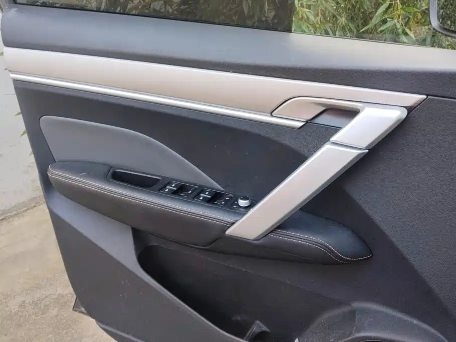 Geely Binyue — миниатюра 7