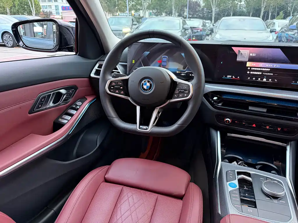 BMW i3 — миниатюра 11