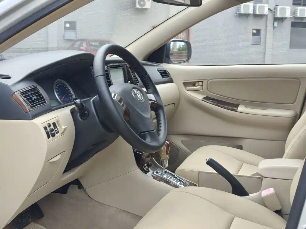 Toyota Corolla — миниатюра 6