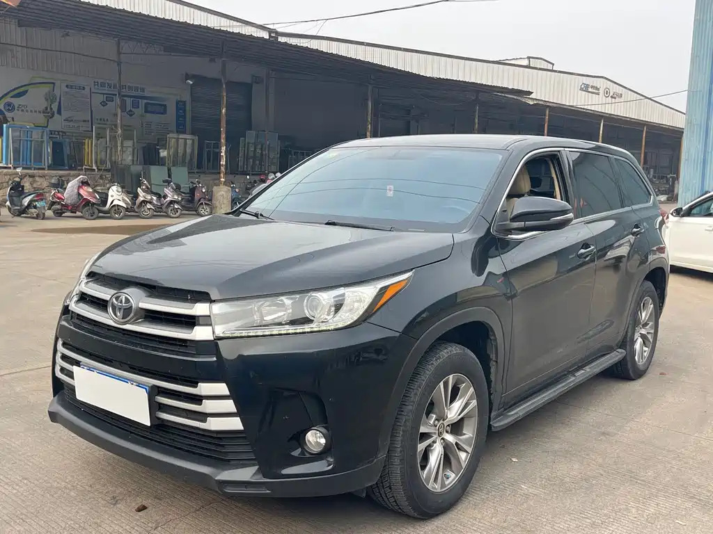 Toyota Highlander 2020
