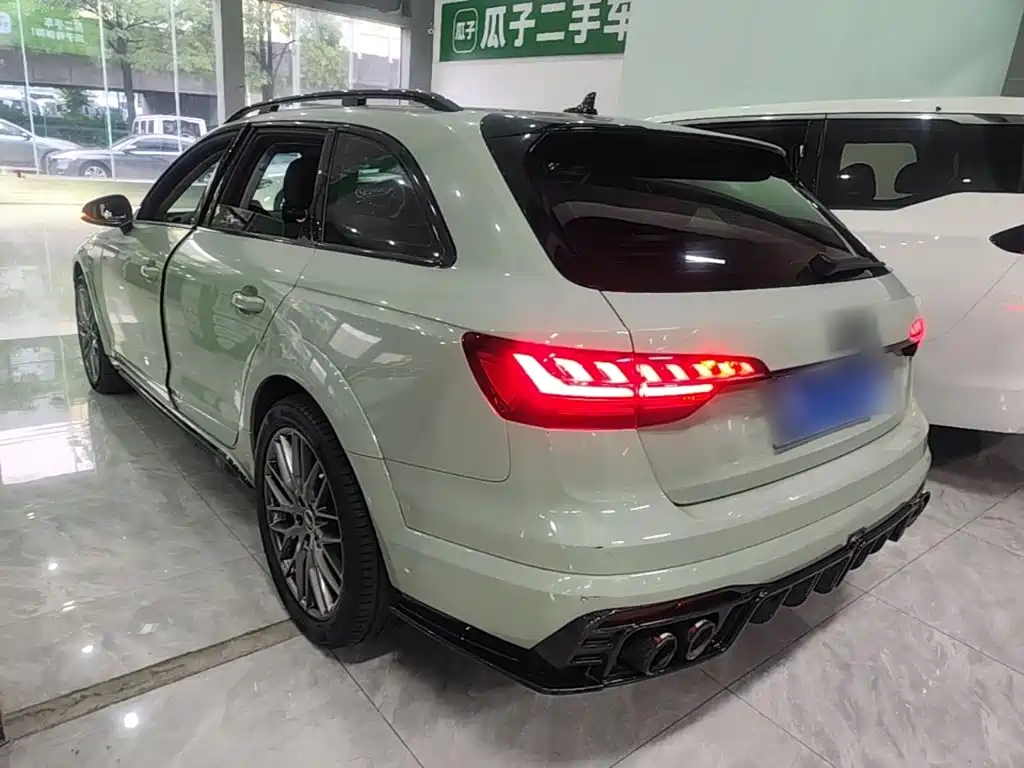 Audi A4 (Import) — миниатюра 5